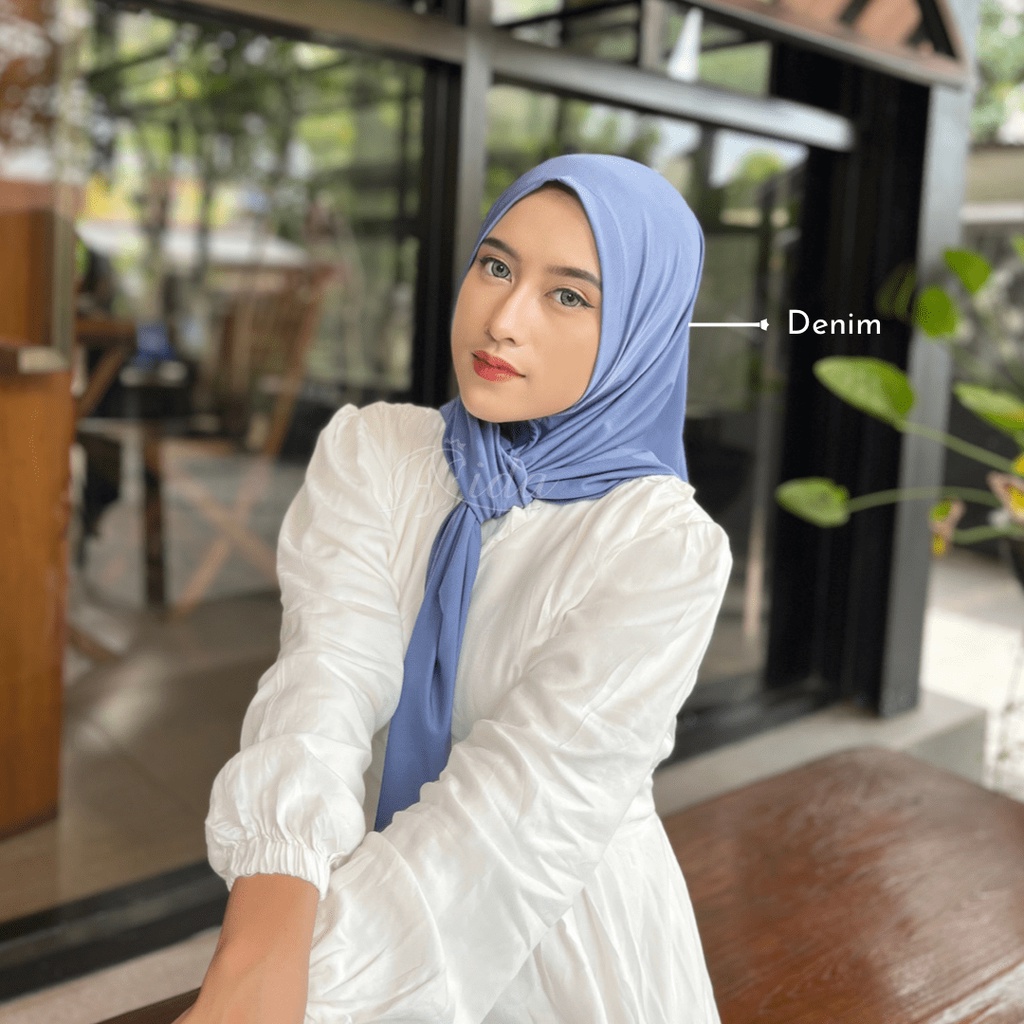 Hauwa Hijab Segitiga Instan Jersey Super Premium