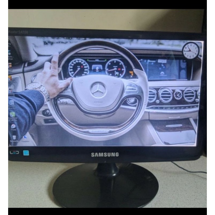 Monitor LED Samsung  S16A100NS 16 Inch PC Komputer
