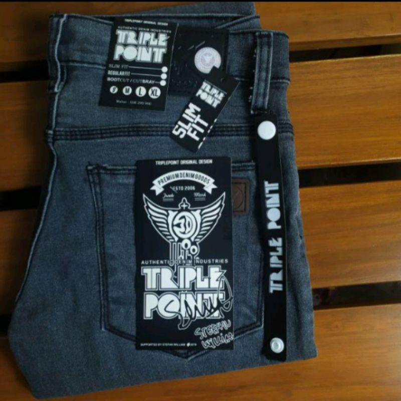 CELANA JEANS TRIPLE POIN