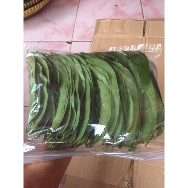 

DAUN SIRSAK HERBAL FRESH 200 LEMBAR