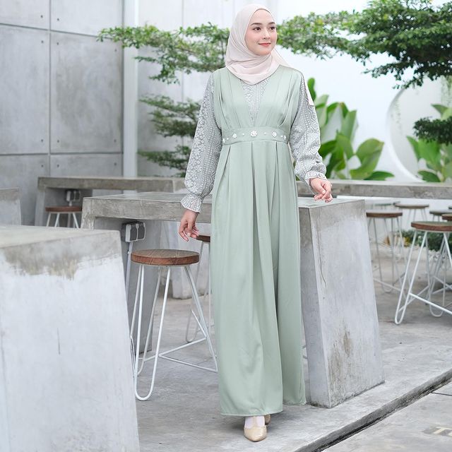 NARIN DRESS /DRESS BRUKAT/GAMIS BRUKAT HIJAU SAGE /BAJU KONDANGAN /GAMIS BRUKAT BUSUI