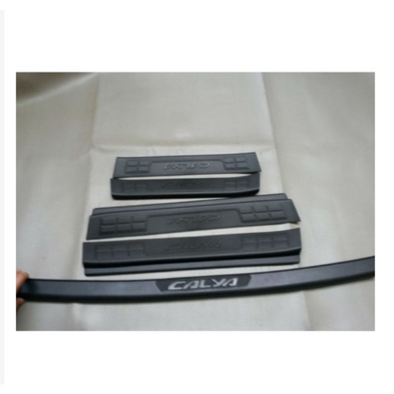 SILLPLATE belakang & Samping mobil CALYA