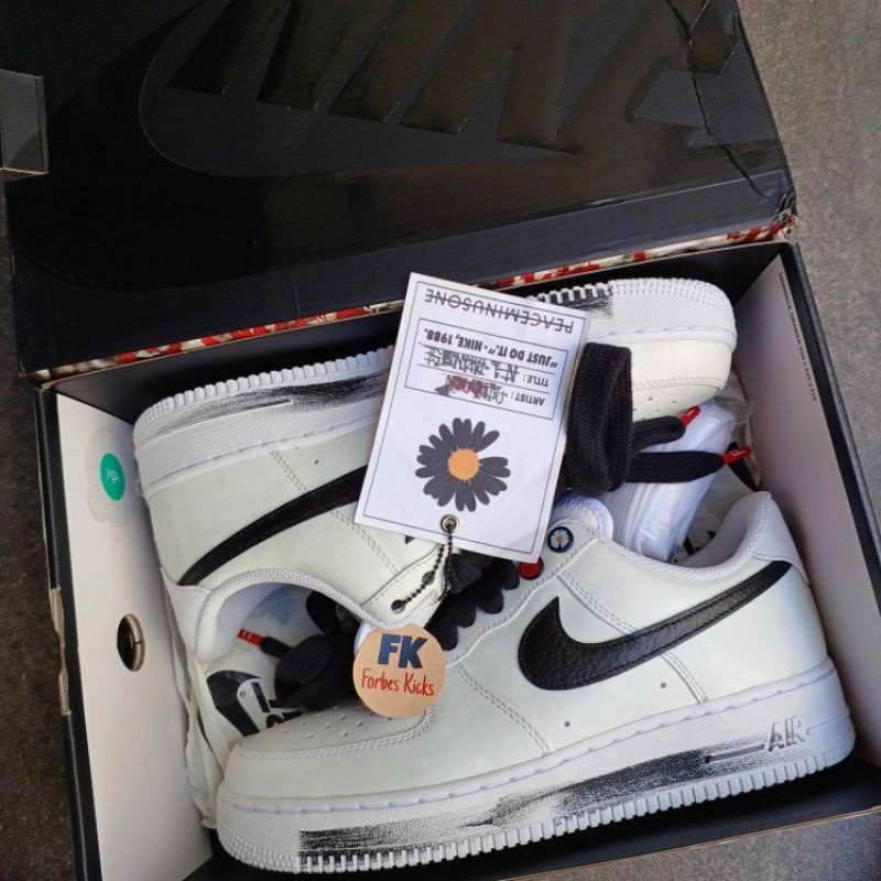 harga nike para noise g dragon