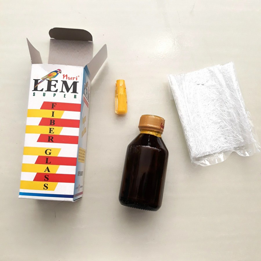 

LEM FIBER NURI LEM TENGKI LEM PVC LEM FIBER GLASS NURI LEM FIBER SUPER MERK NURI