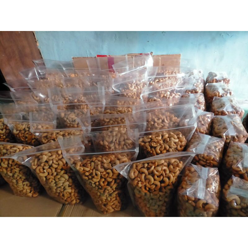 

kacang mete goreng 500 gram