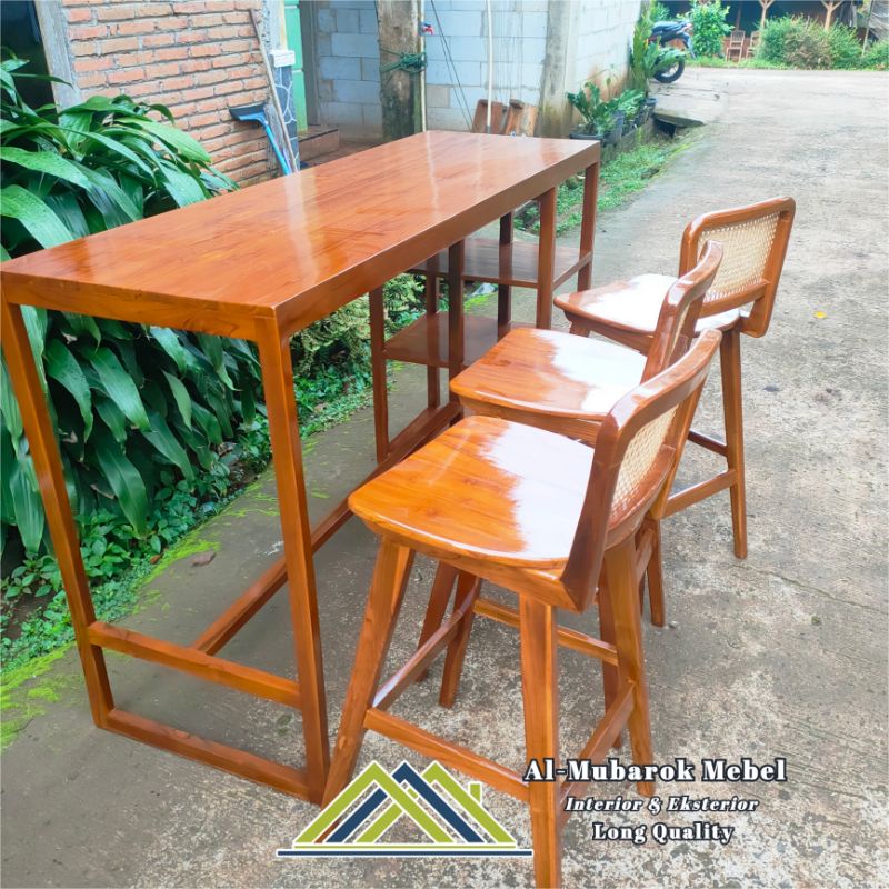 Set Meja Kursi Bar Minimalis // Maja Bar Kayu Jati // Set Meja Kursi Bar Kayu Jati Mix Rotan