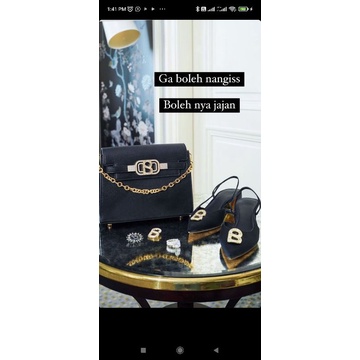 SARAH BAG BUTTONSCARVES X SARAH SOFYAN 2023