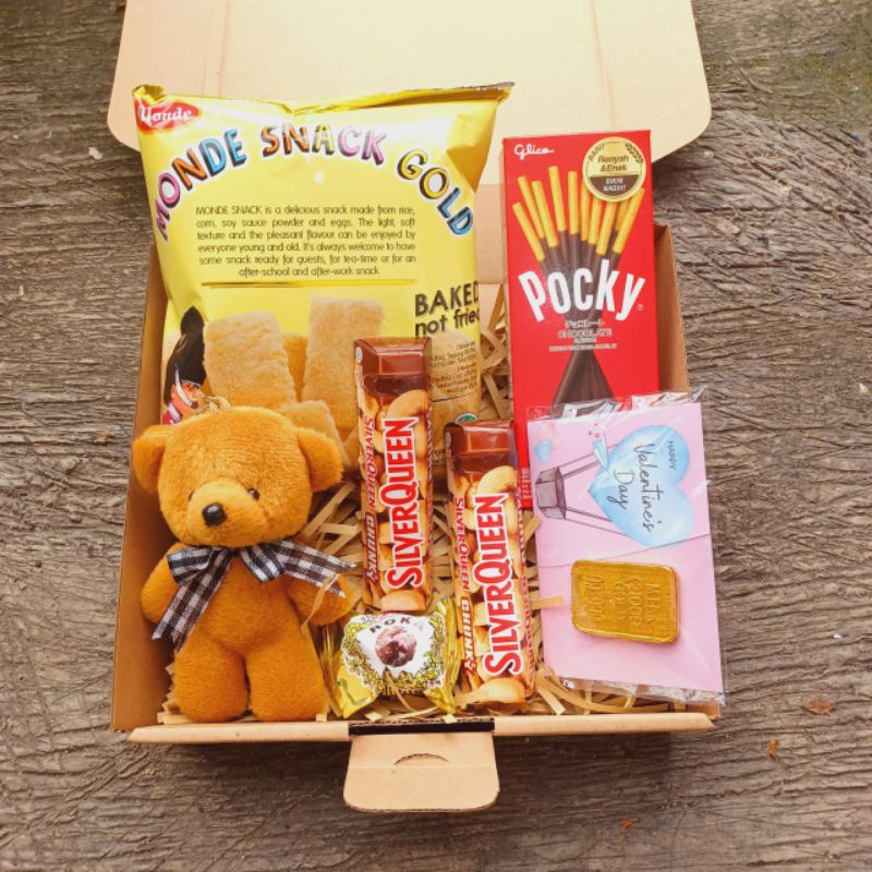 Hampers snack coklat valentine kado valentine hadiah pocky silverqueen