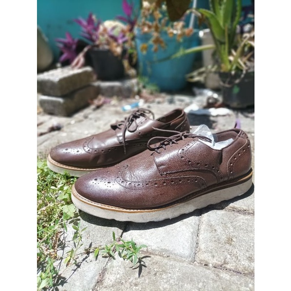 misope wingtip