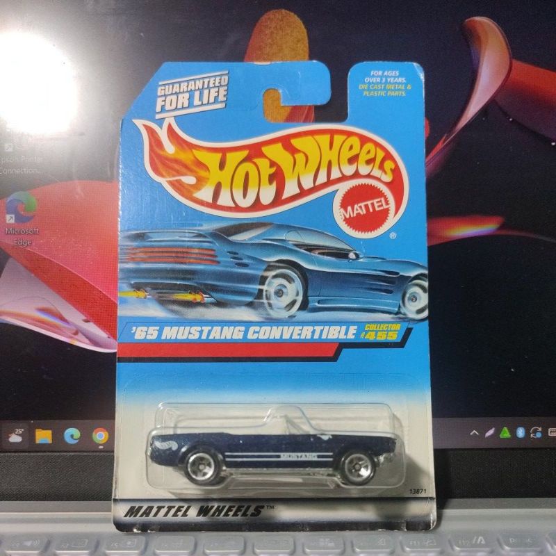 Hotwheels 65 Mustang Convertible