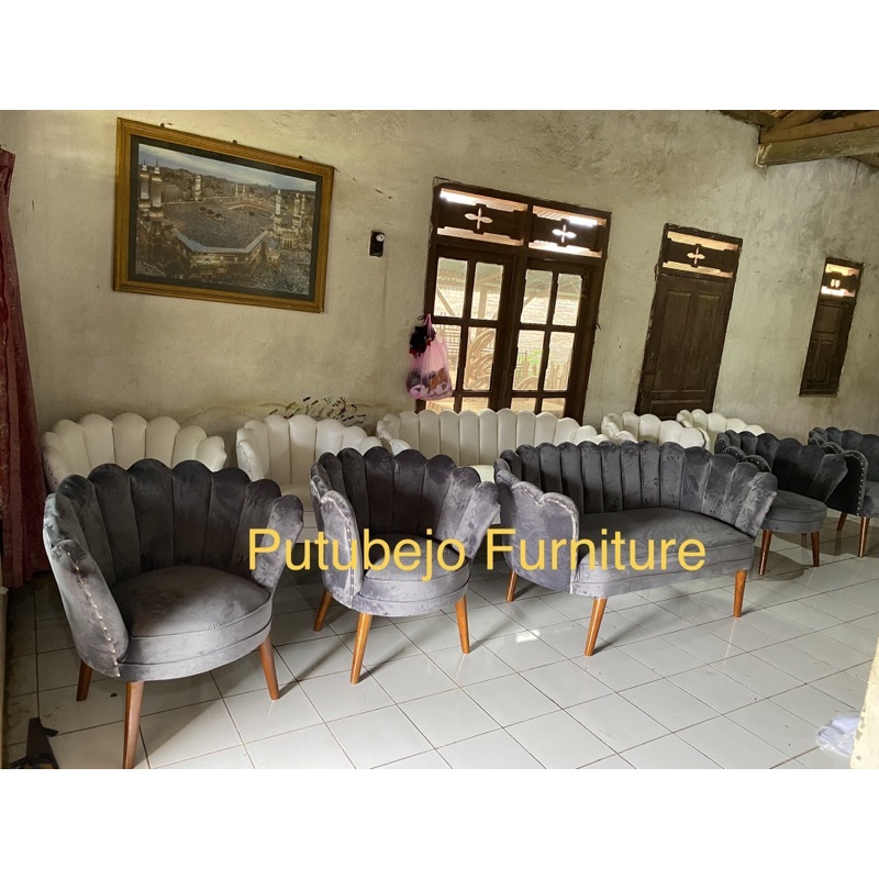 Kursi pelaminan lesti /kursi pelaminan terbaru/kursi kerang/kursi minimalis