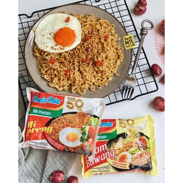 

Indomie Goreng / Ayam Bawang