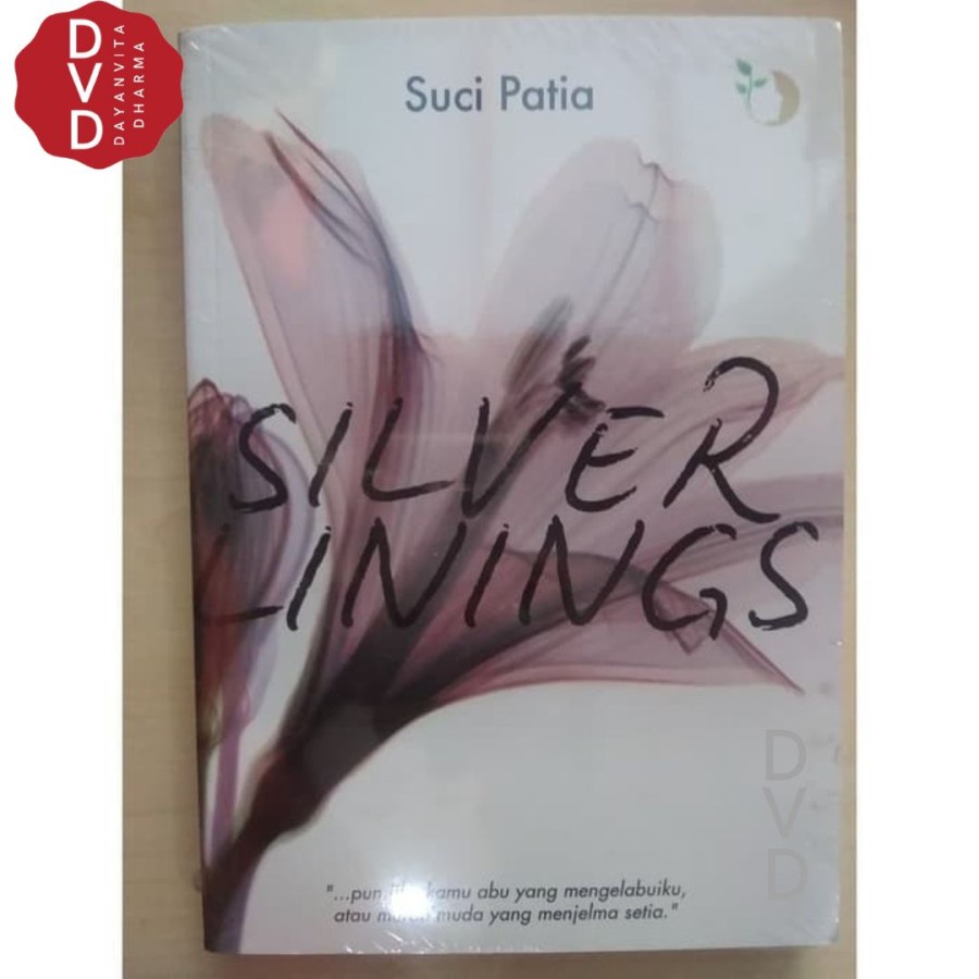 Buku Silver Linings - kisah cinta mendatangkan inspirasi baru