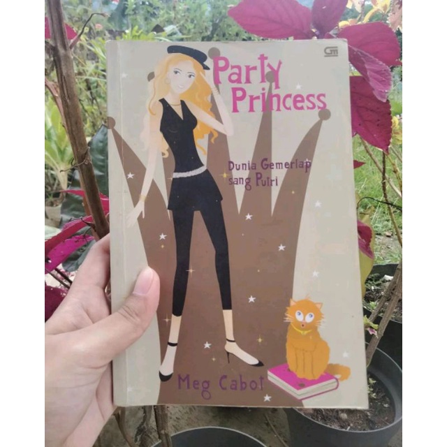 Novel Party Princess Dunia Gemerlap Sang Putri Meg Cabot Gramedia Bekas Preloved