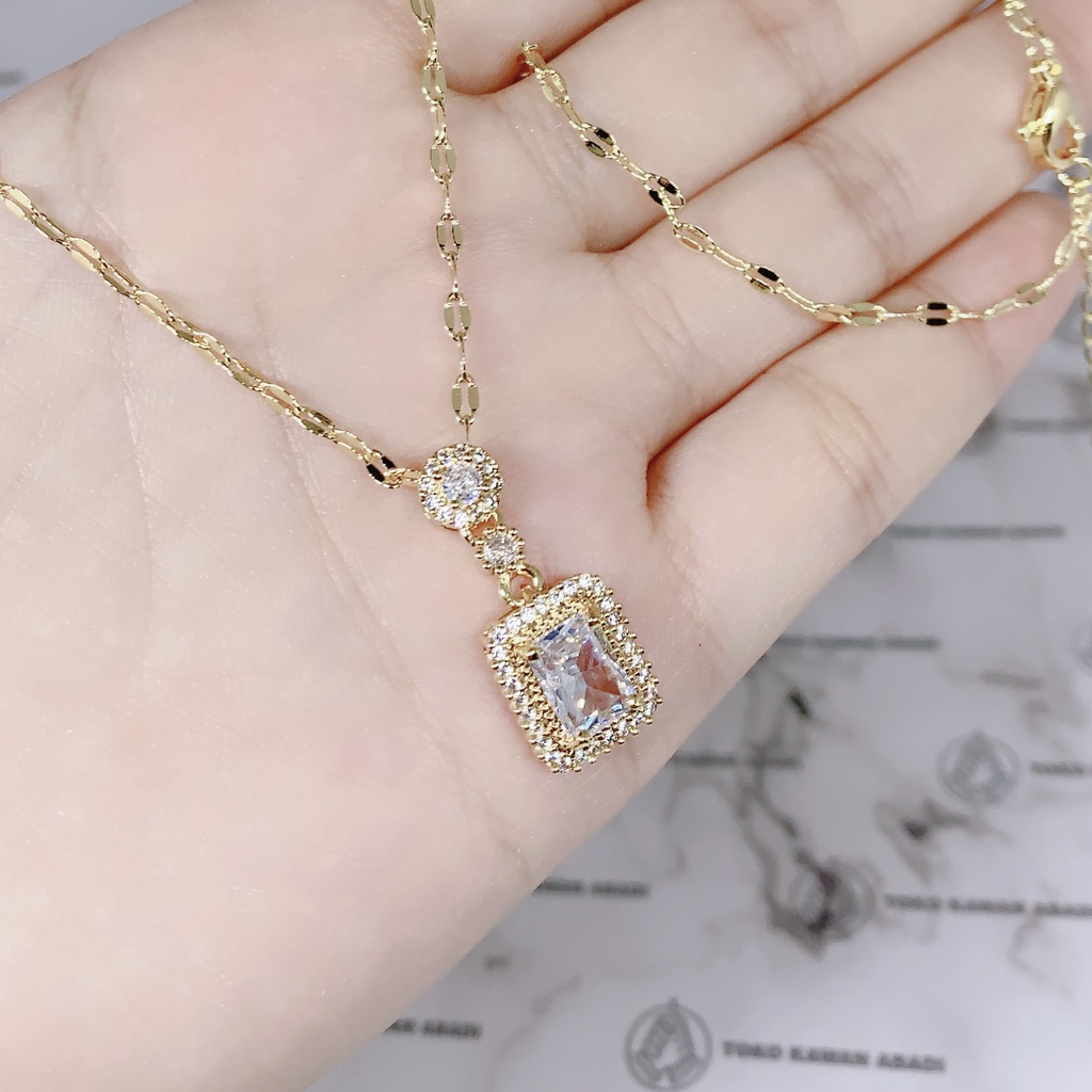 Kalung Xuping Gold liontin Permata Kotak *57