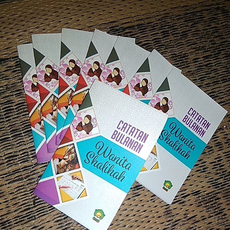 

daily haid | catatan bulanan wanita shalihah | buku haid