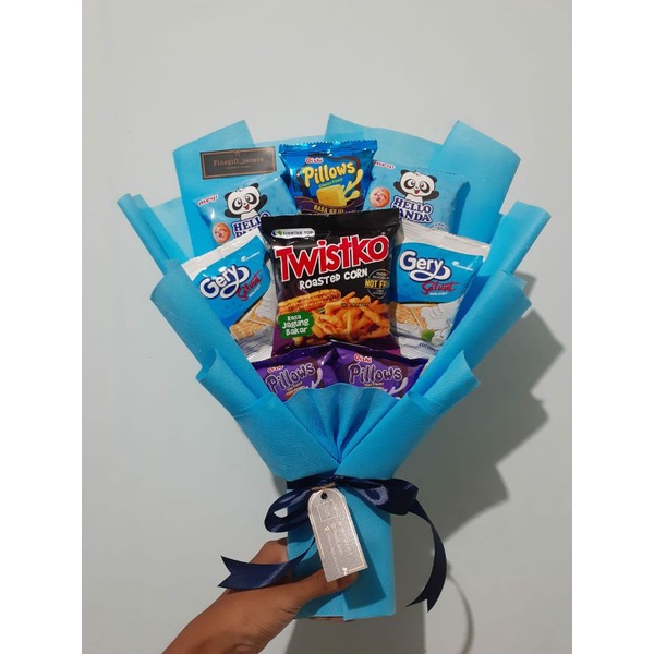 

Buket snack murah kado wisuda/ulang tahun/sempro/sidang