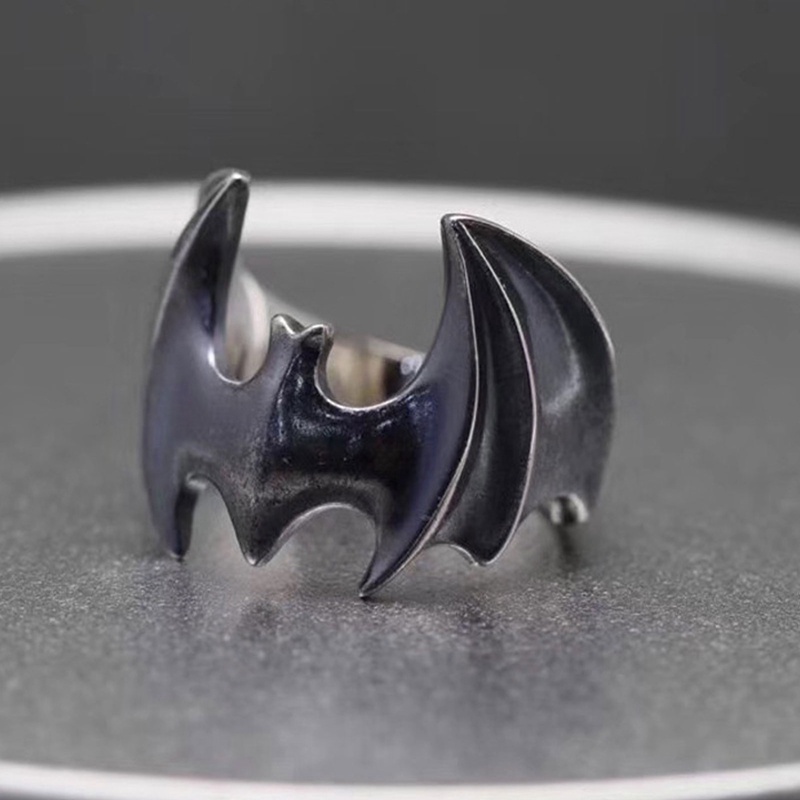 Vintage Bat Rings Pria Dan Wanita Halloween Aksesoris Populer Perhiasan Rock Hip Hop Lokomotif Ring