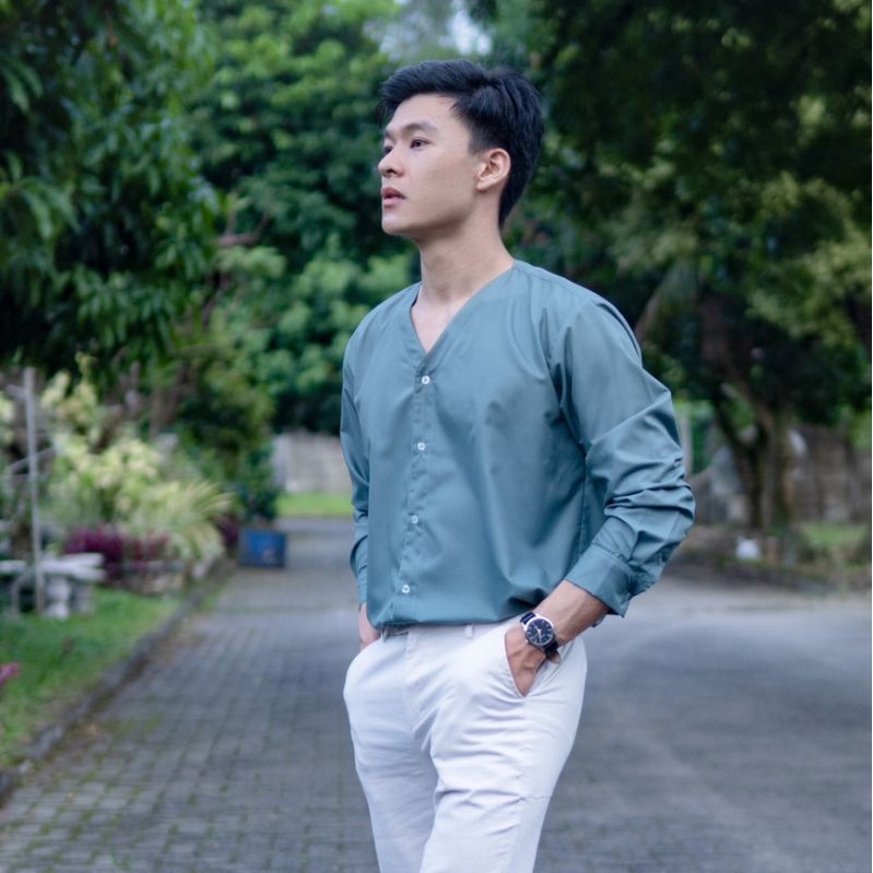 Akito Longsleeve Shirt