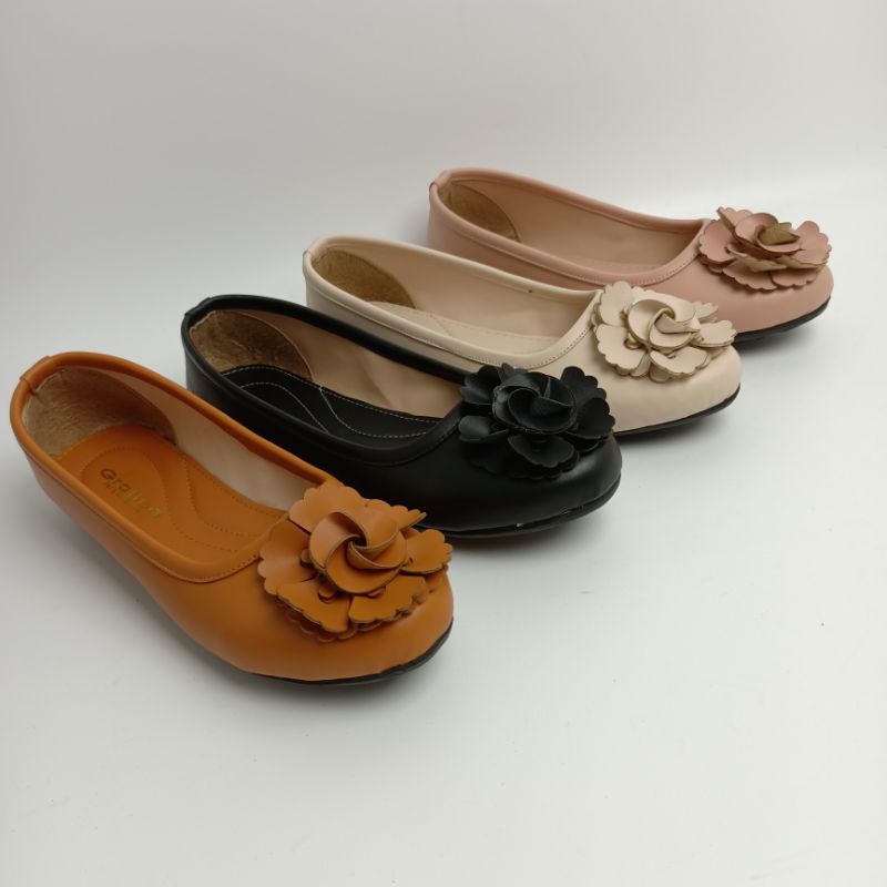 Gratica Sepatu Wanita Flat Shoes Bunga Balerina AP 081