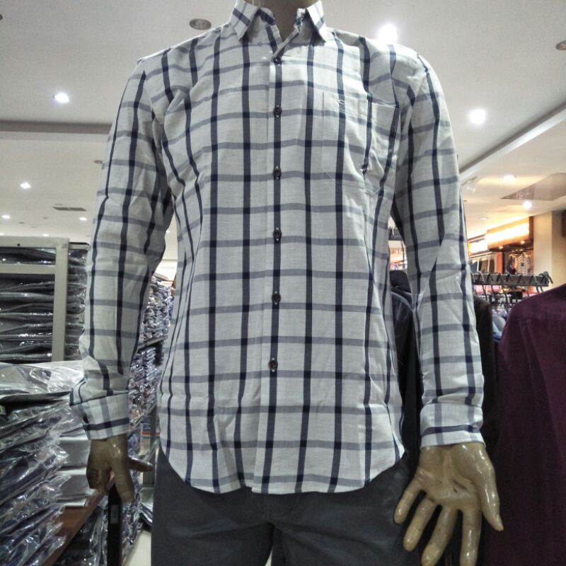 cardinal kemeja lengan panjang pria slimfit