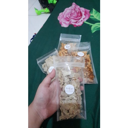 

Basreng Kriukk 60gr Pedas Daun Jeruk & Original
