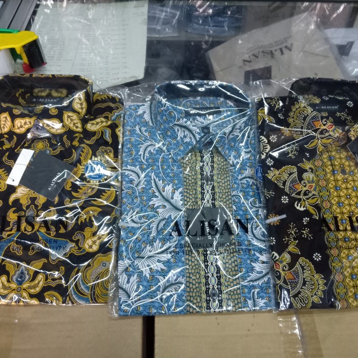 Alisan kemeja batik lengan pendek reguler & slimfit