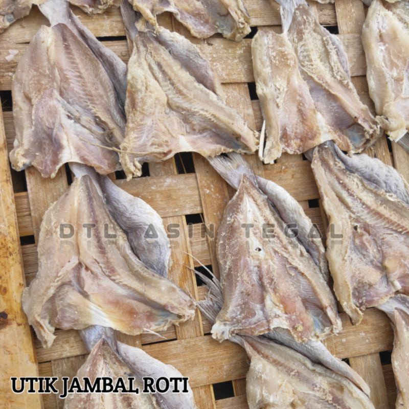 

Ikan Asin Jambal Roti / utik isi 500gram