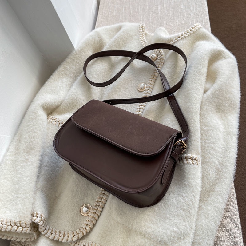High-End Retro Tas Kecil Wanita Musim Gugur dan Musim Dingin 2021 Baru Trendi Fashion Messenger Tas Net Red Hot Gaya satu Bahu Tas Persegi Kecil