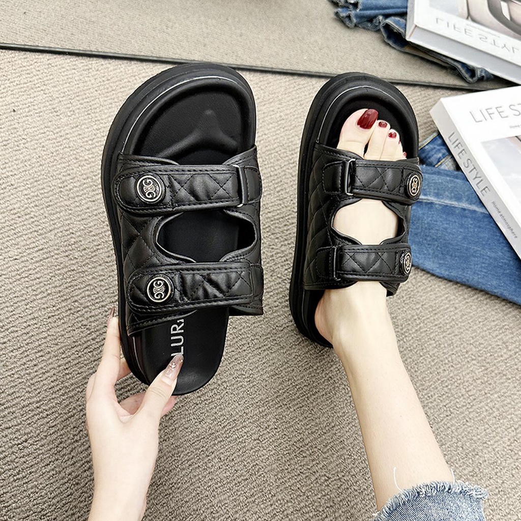 LURAD Sandal Wanita Terbaru Slide Sandal Viral Slip On Model Cantik Import