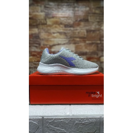 Sepatu Wanita Diadora Fore Grey Original BNIB