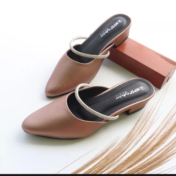 HMF Yolly Heels Mules Wanita 3 cm MT10