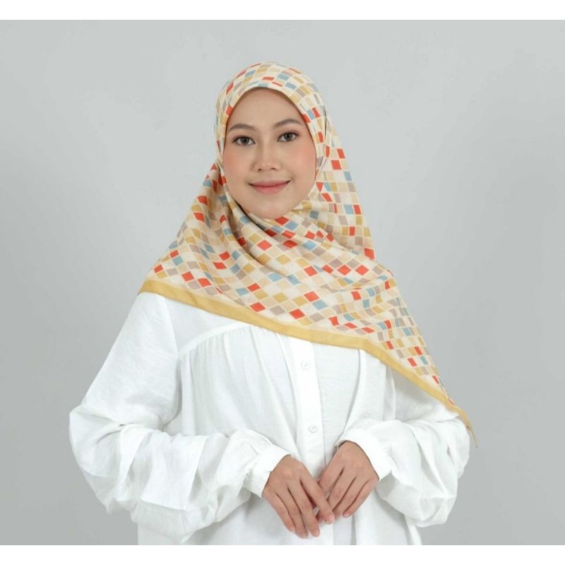 Deenay X Alya Rohali Hijab Carissa