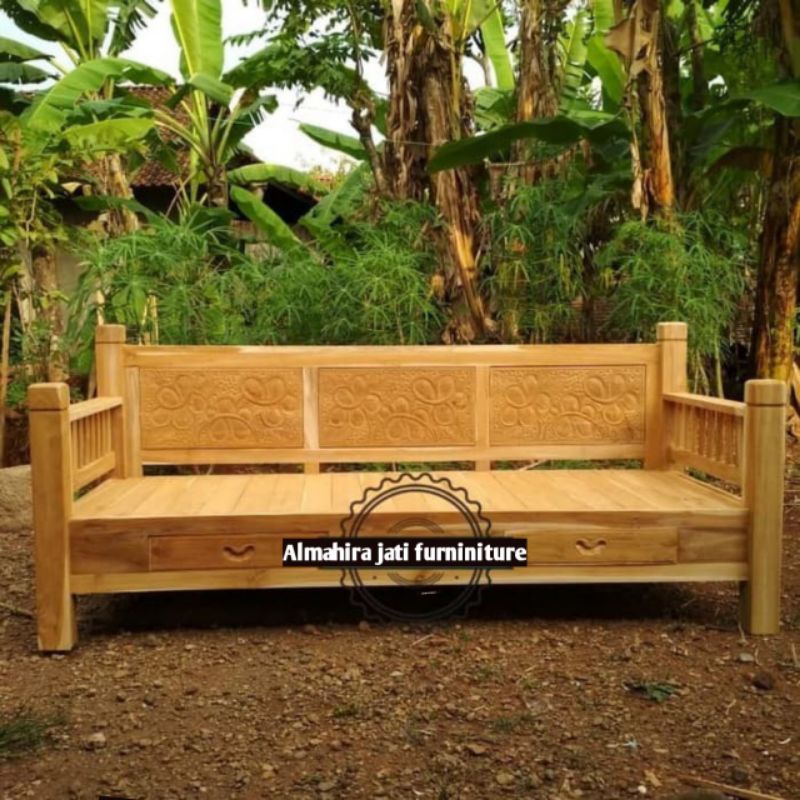 Daybed ukir jati - Bangku bale bale ukir jati mentahan - bangku panjang jati - bangku santai