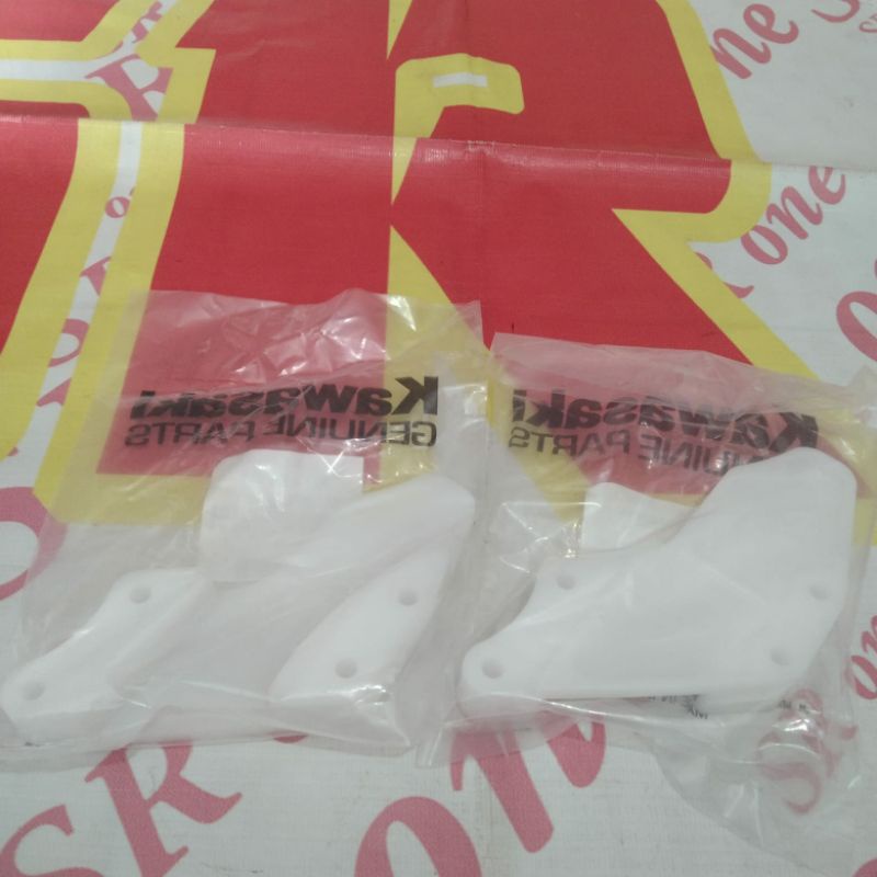 Tensioner stabilizer rantai KLX 150 original Kawasaki