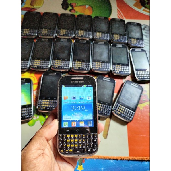 HP Samsung galaxy chat B5330 layar sentuh, bekas normal, minus sdh tdk bisa buat WA/An, untuk Tlpn d