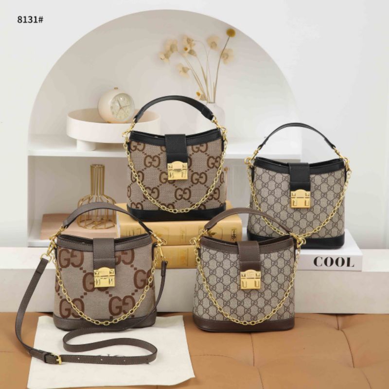 Gucci Jumbo GG & GG Supreme Padlock Shoulder Bag #8131