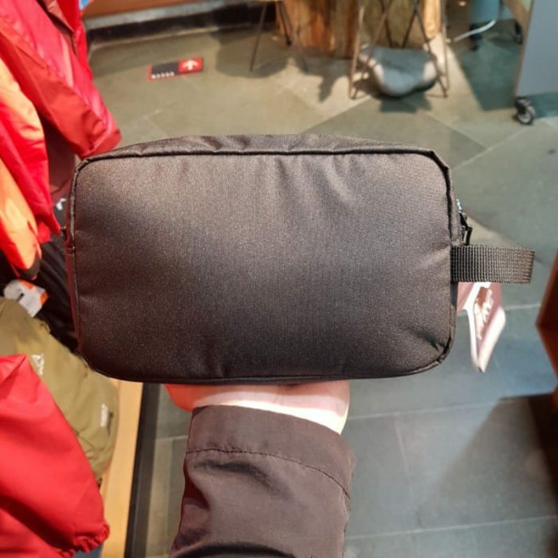 PROMO EIGER1989 Handbag Original Observe Dopp Kit. 2025