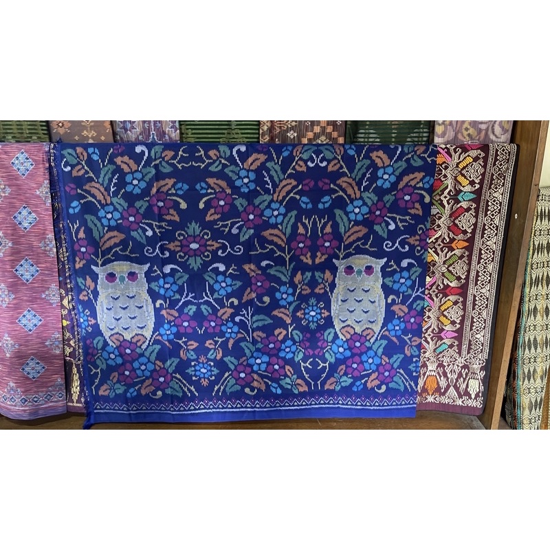 Kain Endek Motif Celepuk