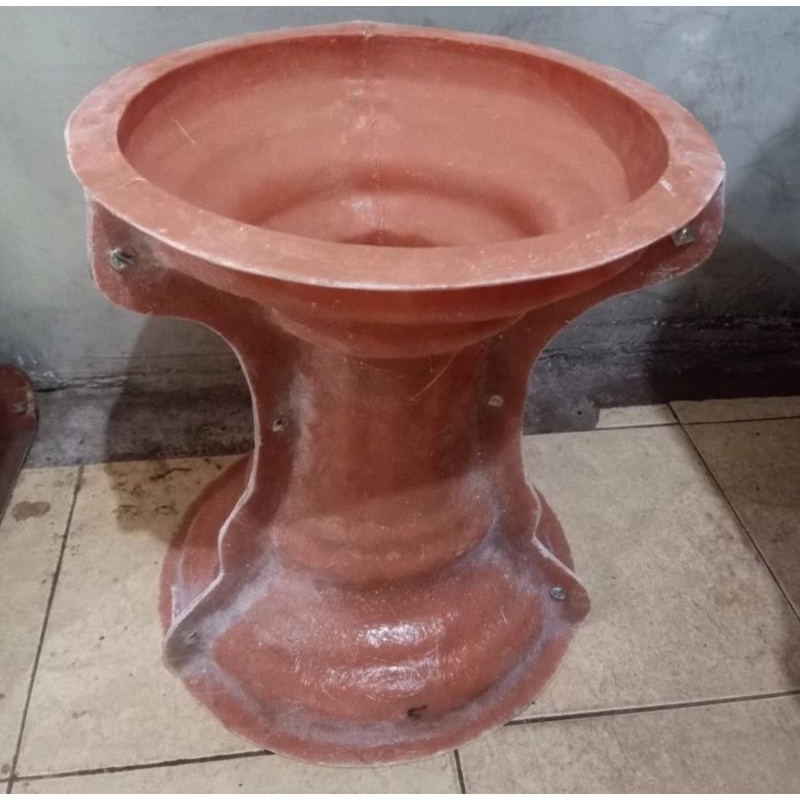 cetakan dudukan/pilar pot bulat diameter 31 cm tinggi 38 cm fiberglass