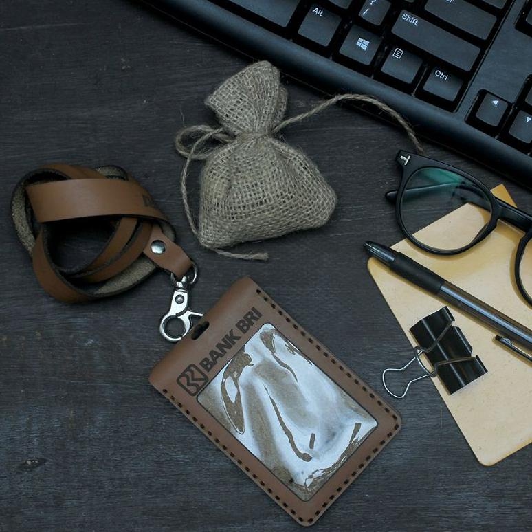 

BAYAR DITEMPAT - Id card kulit custom card holder ter/ card holder flip ..