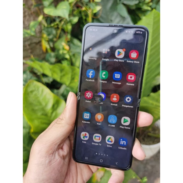Samsung Z Flip 3 5G 8+8/256gb snapdragon 888