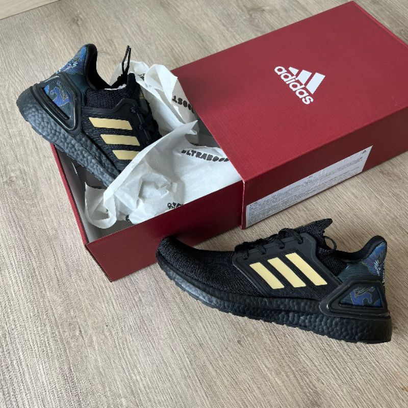 (CVLRS) Adidas Ultraboost 20 Chinese New Year Black Gold Core Black Gold Metallic Original Material 