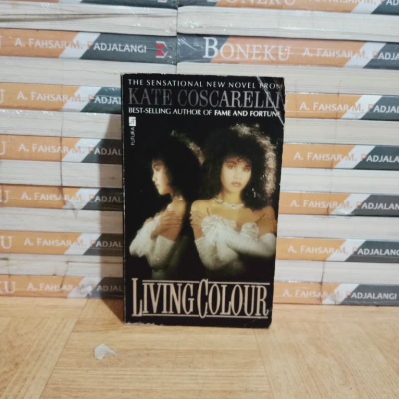 

BUKU ORIGINAL - KATE COSCARELLI LIVING COLOUR