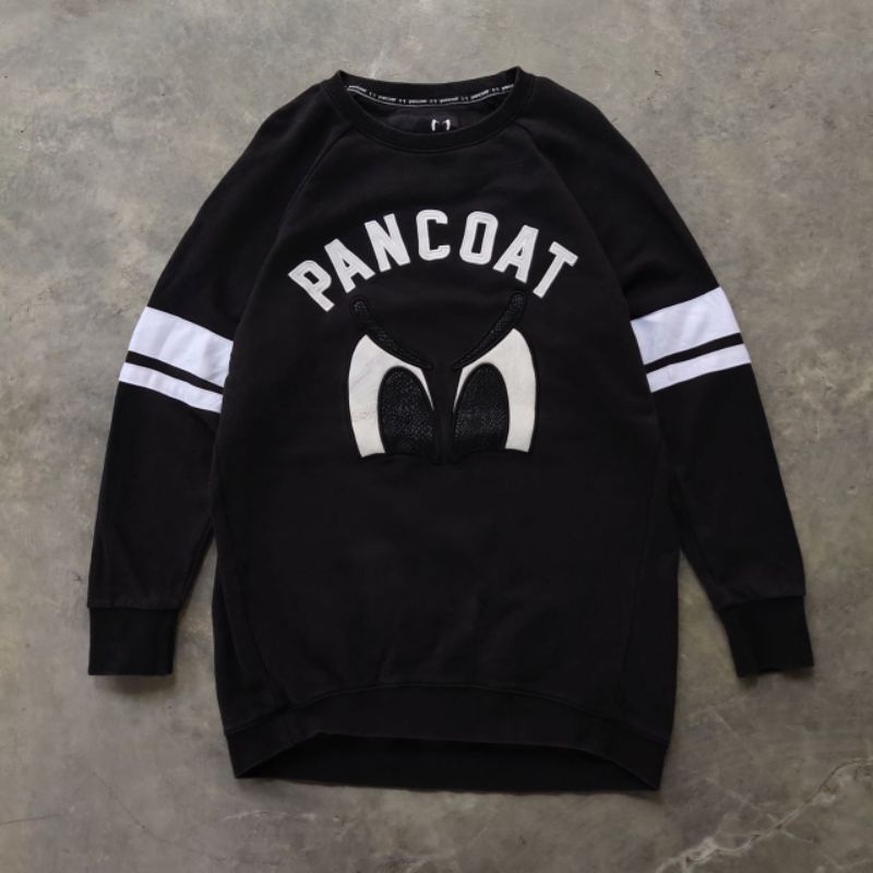 crewneck pancoat bad eyes