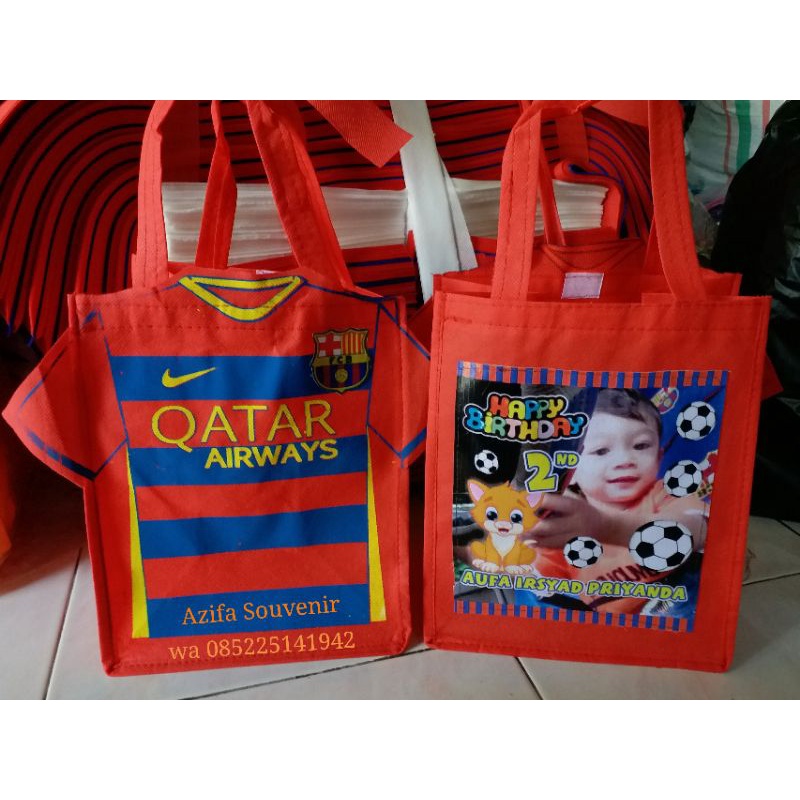 

Tas/ Goodie Bag Souvenir Ulang Tahun model Jersey pake Foto