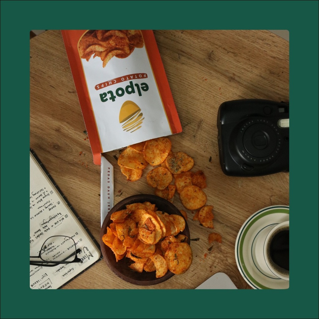 

Keripik Kentang Pedas Daun Jeruk - Elpota Chips 75g