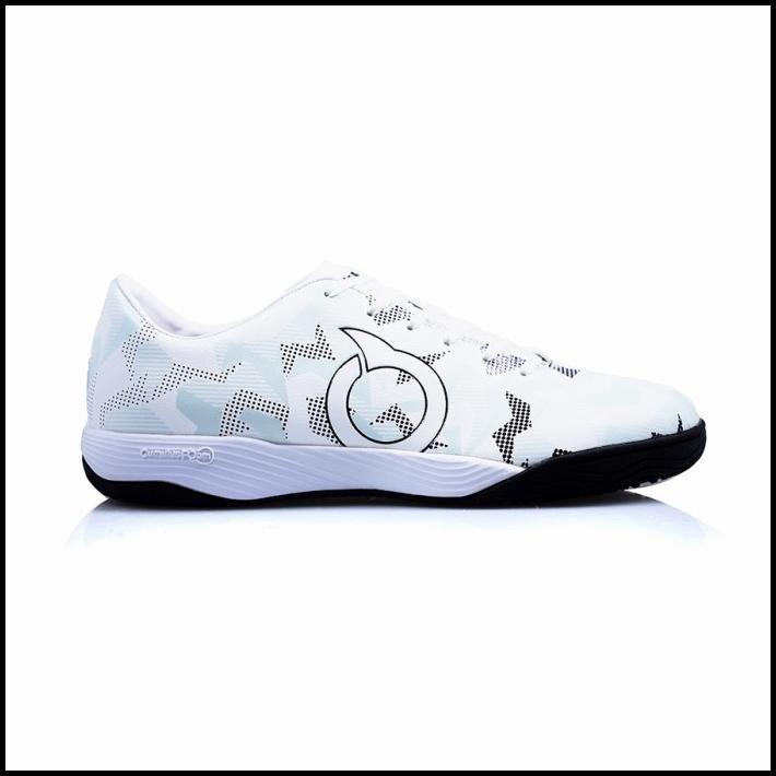 Sepatu Futsal Ortuseight Jogosala Storm Breaker (White Black)