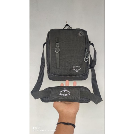 Tas Selempang Pria / Tas Pinggang / Tas Waistbag