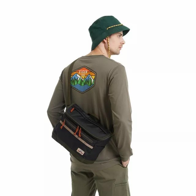 Eiger19 Weekender Tablet Shoulder Tas Selempang Pria Tas Bahu